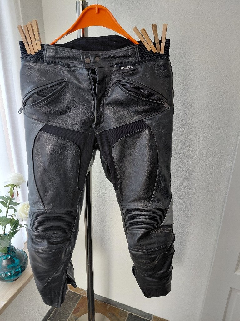 te koop een 2 delig moter pak   maat 52, Motoren, Kleding | Motorkleding, Ophalen of Verzenden, Tweedehands, Dames, Combipak