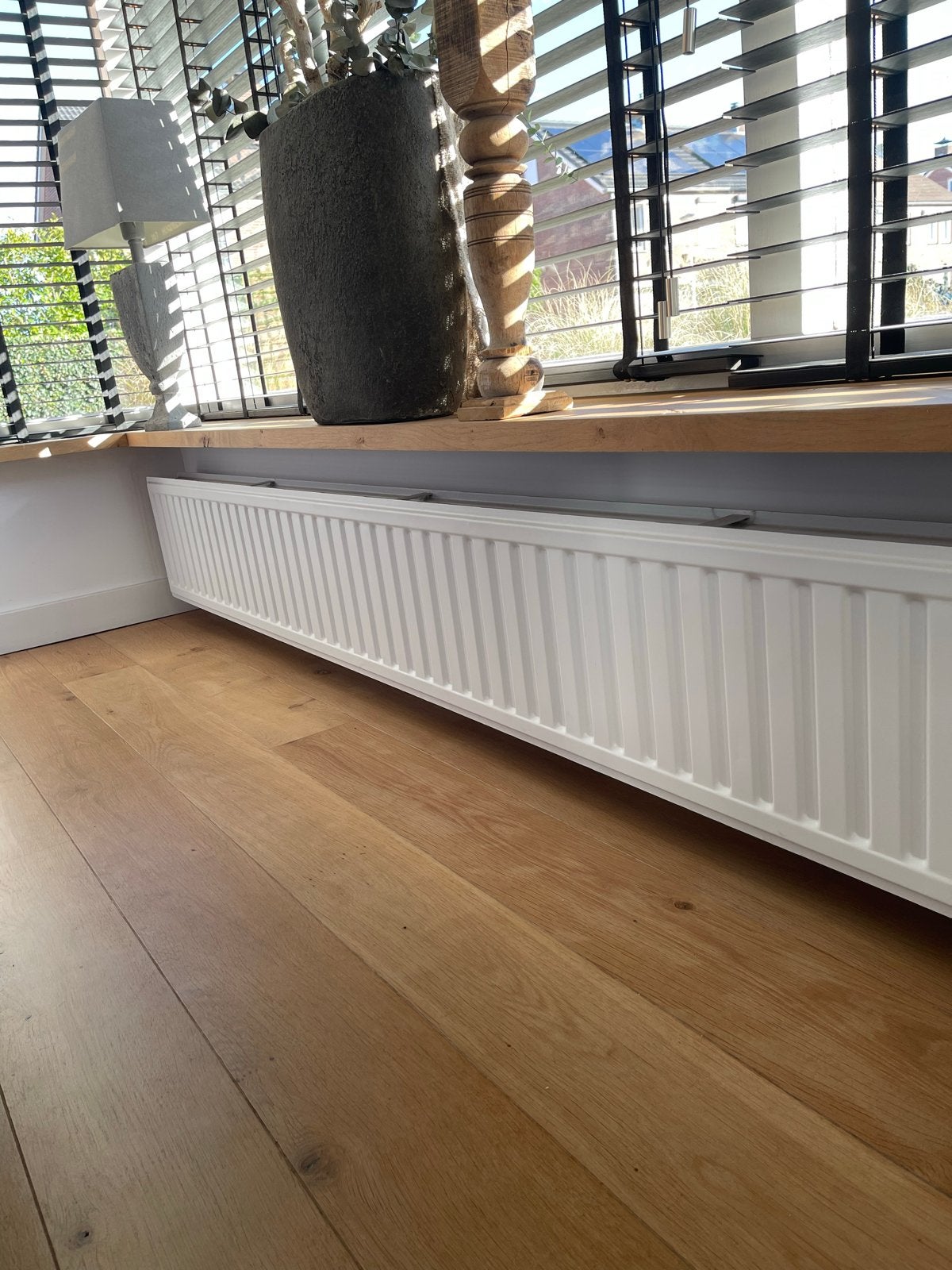 Radson Radiator 2400x300x100 - Wit, incl. kraan, Ophalen, 30 tot 80 cm, Radiator, 150 cm of meer