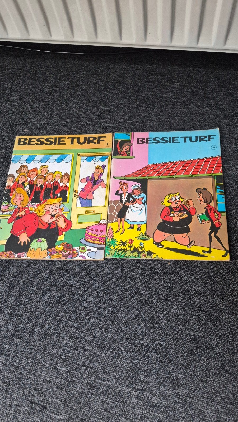 Bessie Turf stripboeken - Nummers 1 en 4, Ophalen of Verzenden