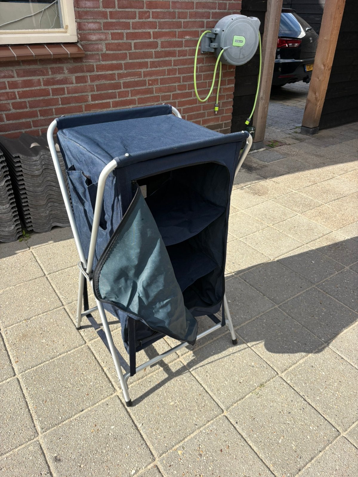 Campingkast van basecamp, Ophalen, Zo goed als nieuw, Campingkast