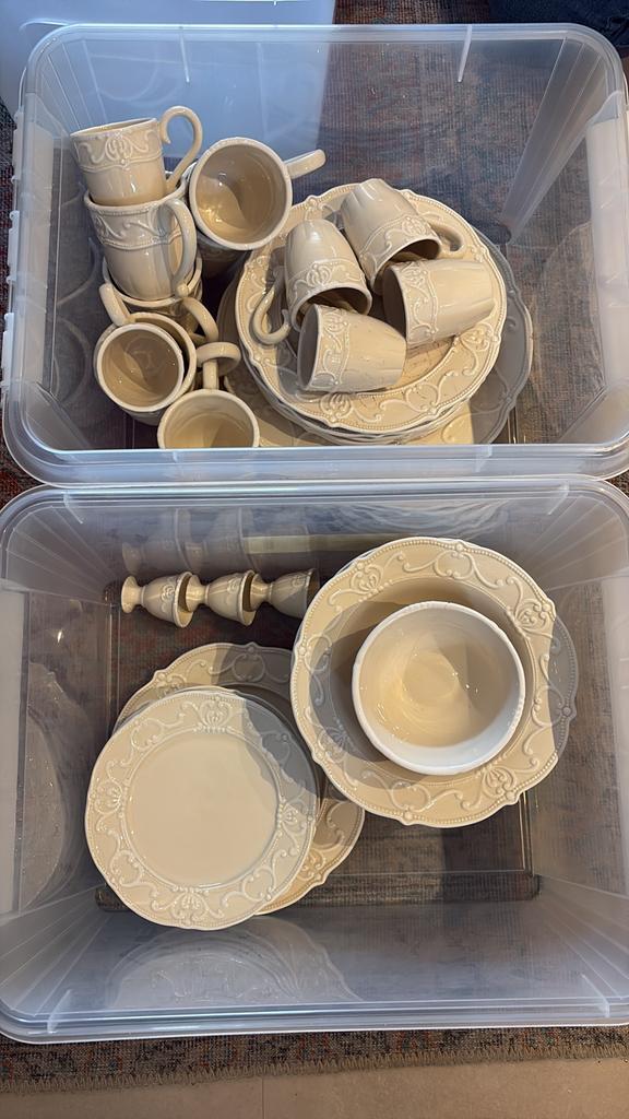 Countryfield servies, Ophalen