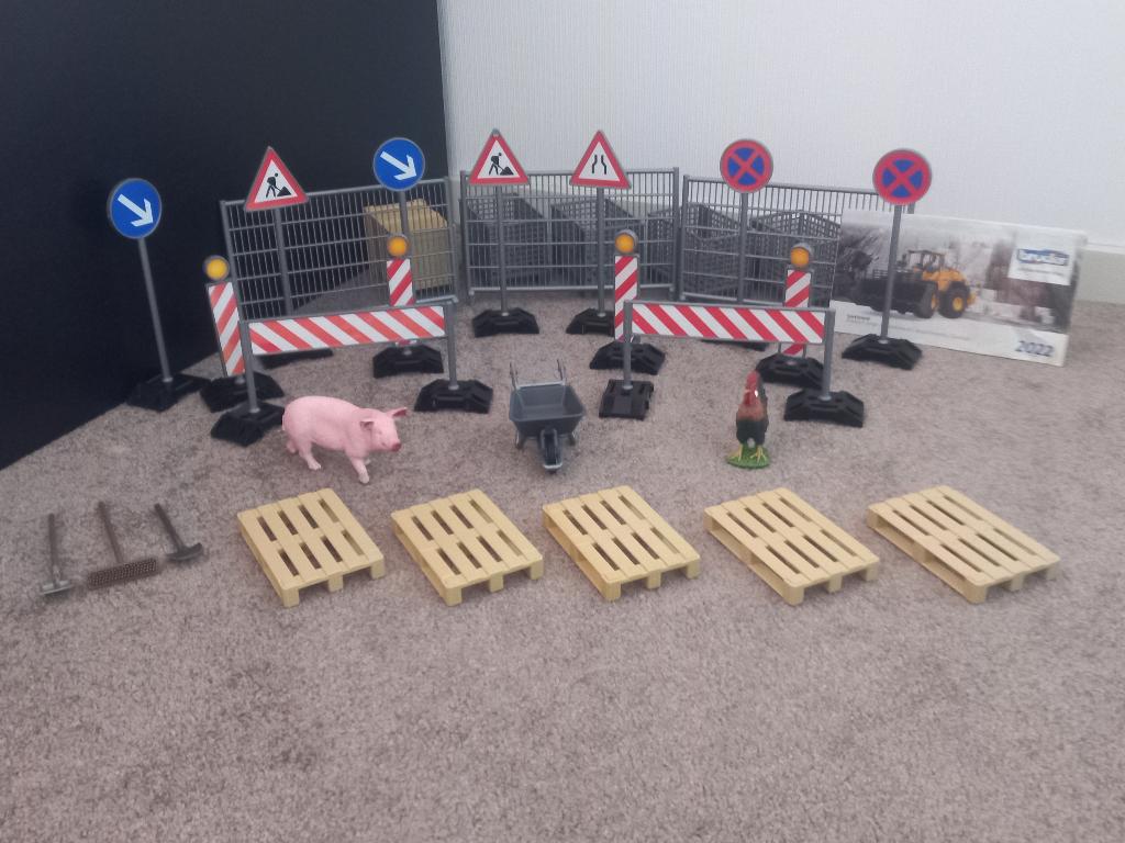 Bruder Constructiewerk Accessoires – Set Wegwerkzaamheden, Ophalen of Verzenden, Zo goed als nieuw