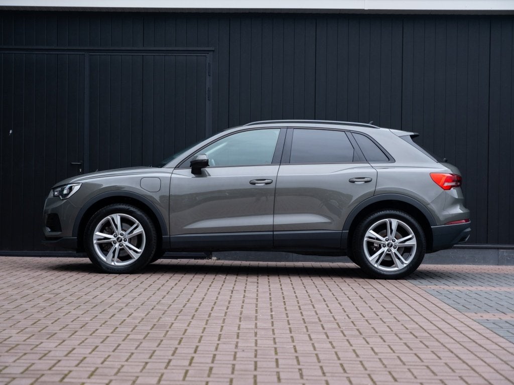Audi Q3 1.4 45TFSIe Plug-Hybrid Proline Sport (bj 2022), Automaat, Dealer onderhouden, Gebruikt, Hybride Elektrisch/Benzine