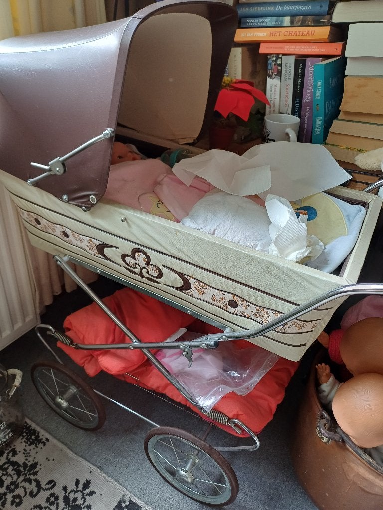 Poppenwagen jaren 70 /80, zonder inhoud, Ophalen, Gebruikt, Jongen of Meisje