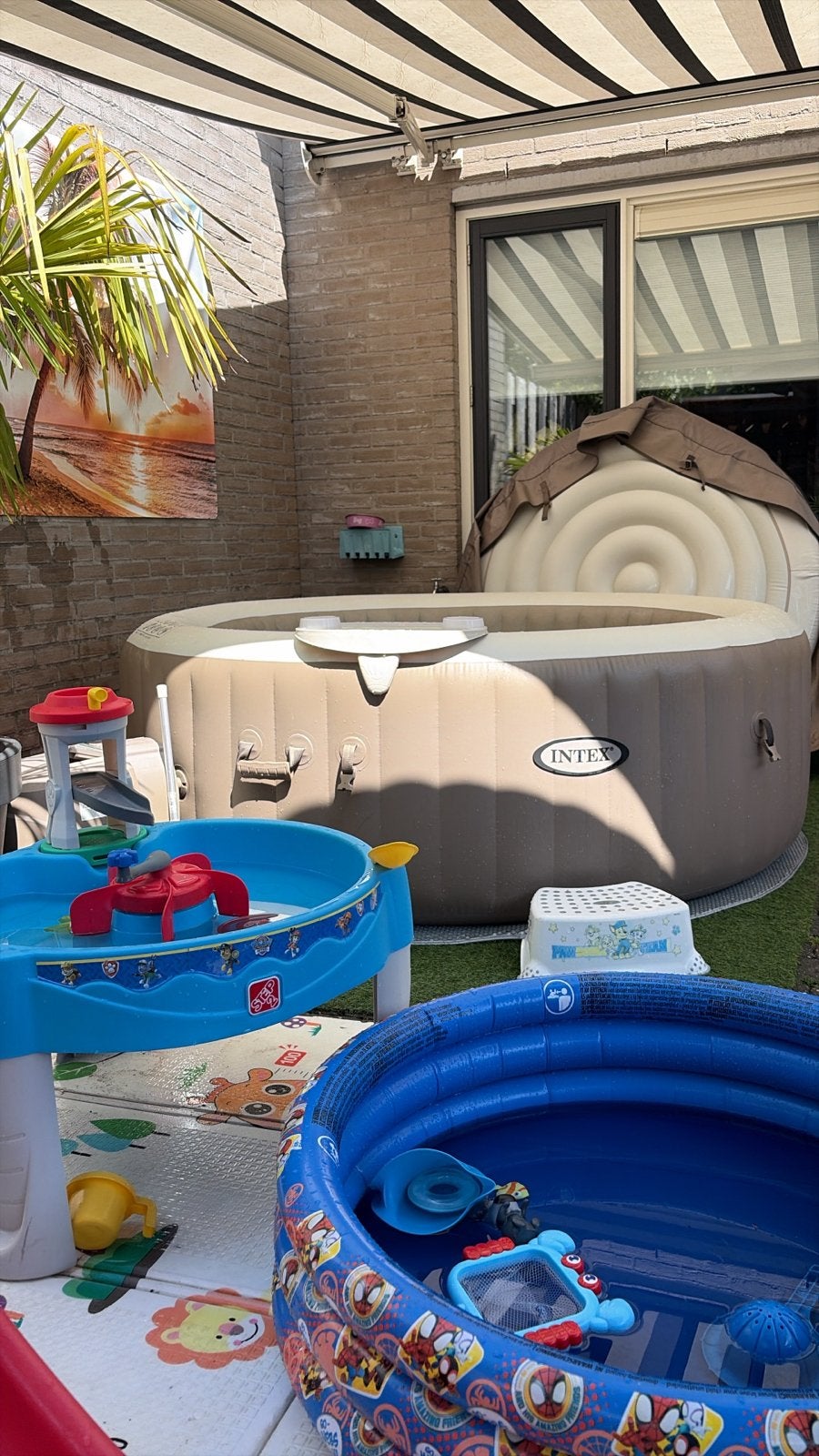 Intex Opblaasbare Jacuzzi met Afdekzeil, Ophalen of Verzenden, Gebruikt, Afdekzeil, Opblaasbaar