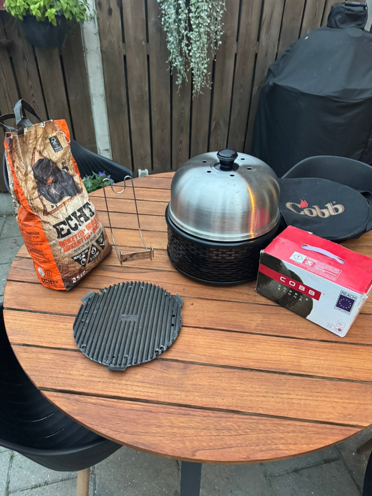 Cobb pro zwart, Ophalen of Verzenden, Gebruikt