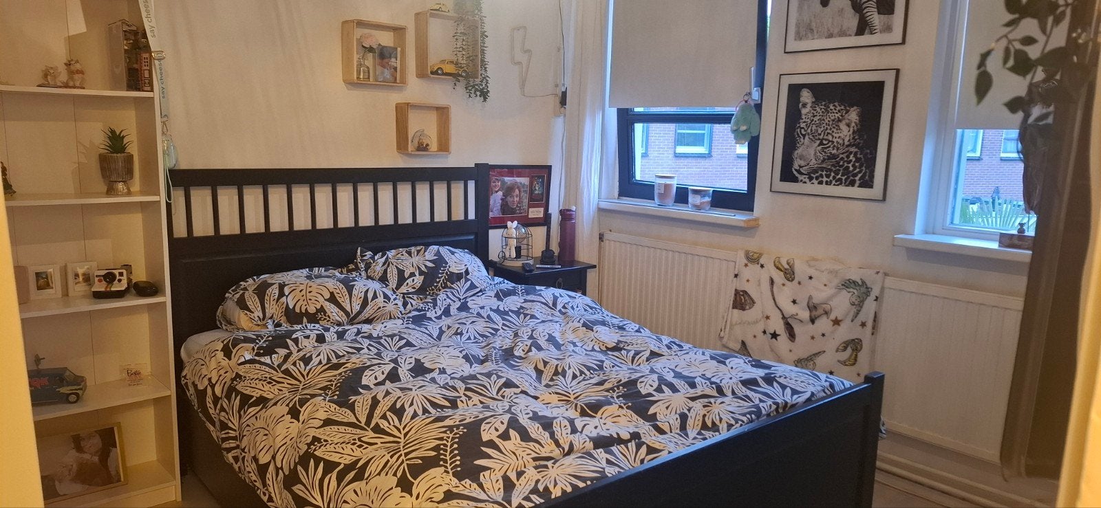 IKEA Hemnes Tweepersoonsbed 140x200 met 2 Nachtkastjes, Huis en Inrichting, Slaapkamer | Bedden, Ophalen, Gebruikt, Zwart, Tweepersoons