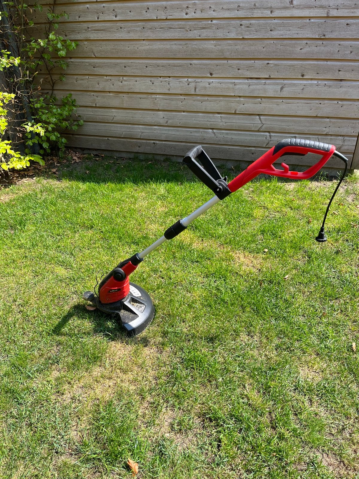 Elektrische grastrimmer - Amper gebruikt, Tuin en Terras, Grastrimmers, Ophalen, Gebruikt, Elektrisch