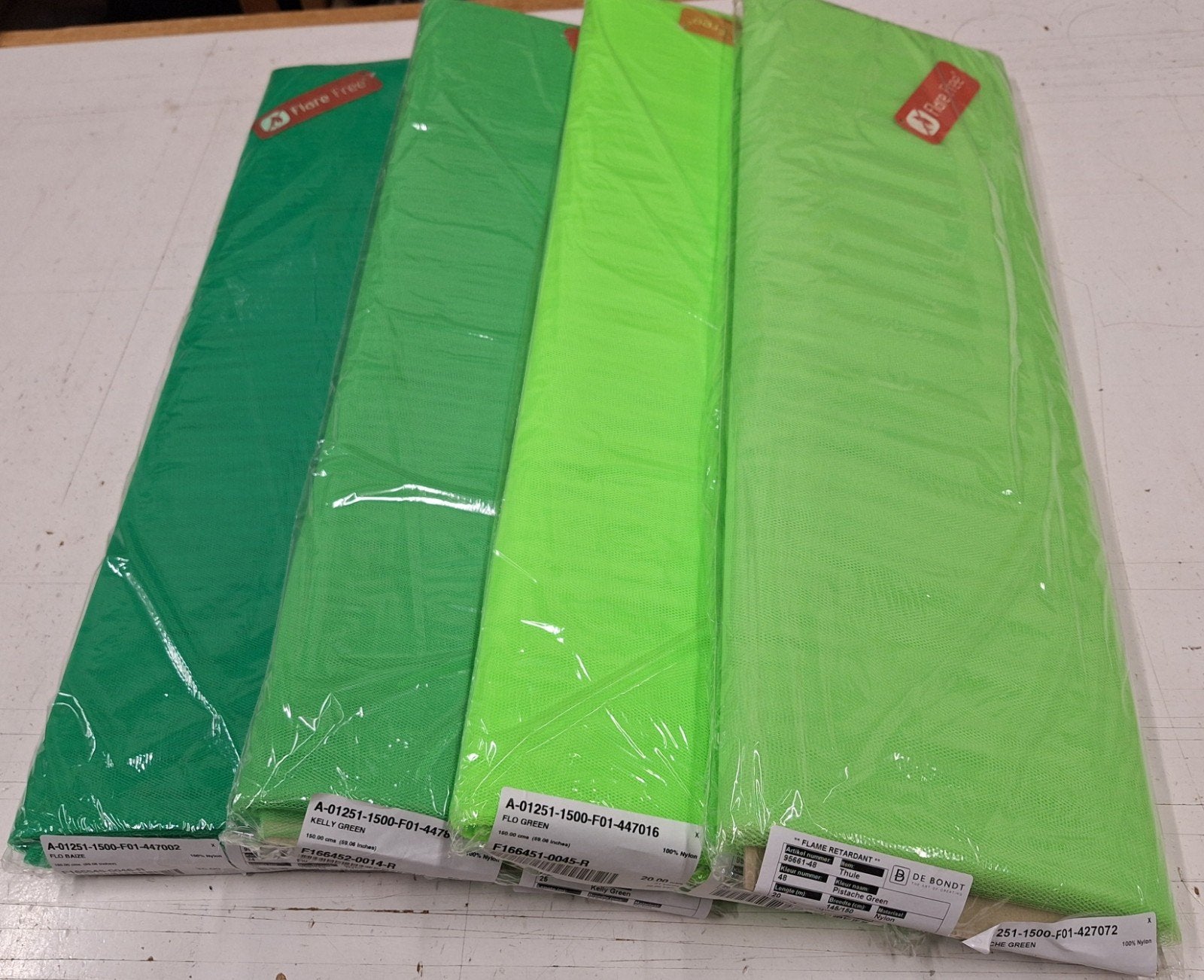 tule groentinten, 120 cm of meer, Ophalen of Verzenden, Polyester, Groen