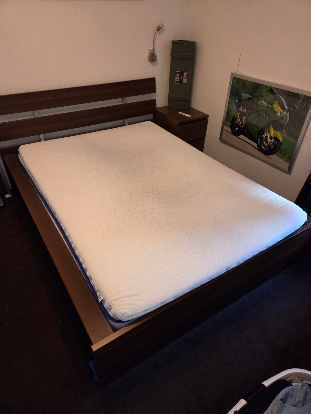 Tweepersoonsbed 140x200 met matras en topper, Ophalen, Gebruikt, Bruin, Tweepersoons