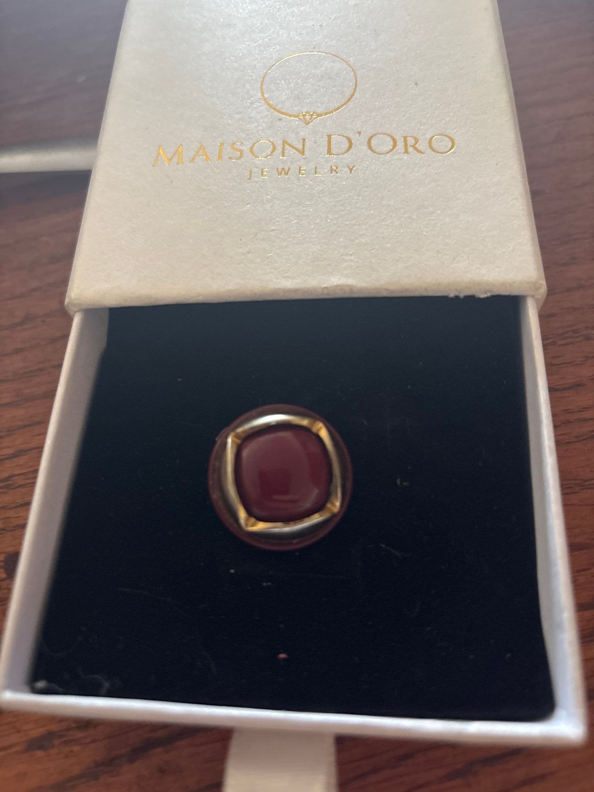 Maison D'Oro Oorbellen - Rood/Goud, Overige materialen, Ophalen of Verzenden, Zo goed als nieuw, Knopjes of Stekers