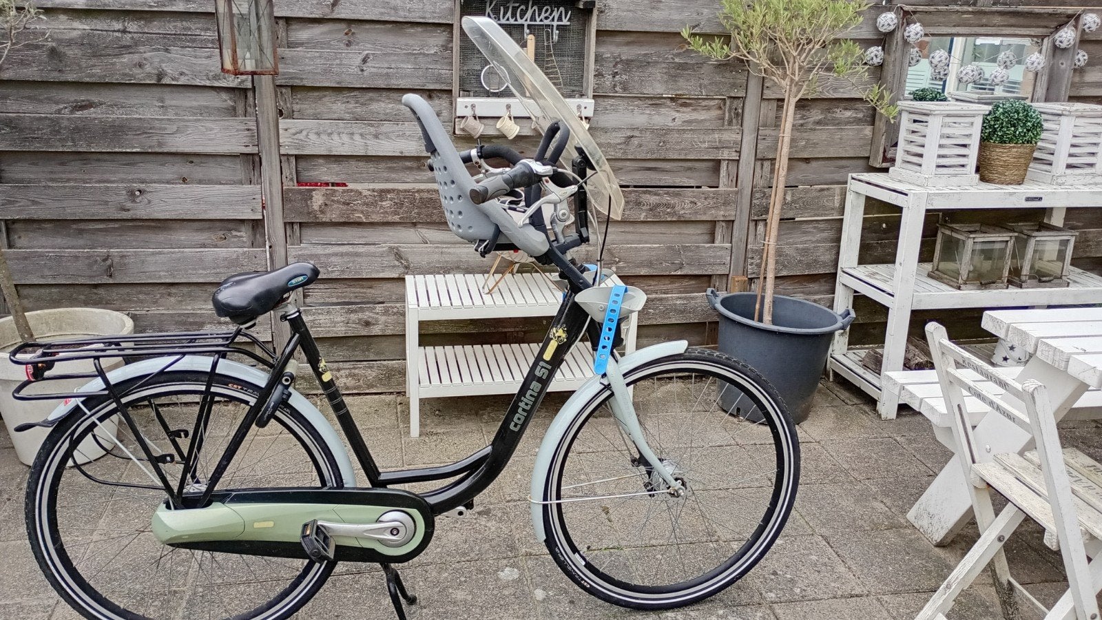 in goede en nette staat,Cortina S1 moederfiets 28 inch
axa s, 53 tot 56 cm, Versnellingen, Zo goed als nieuw, 1 zitje