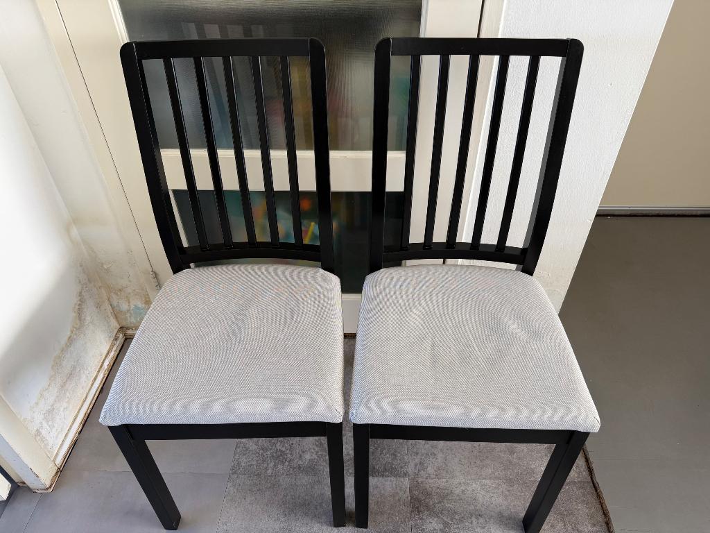Set van 2 Ekedalen stoelen, Huis en Inrichting, Ophalen, Gebruikt, Twee, Zwart