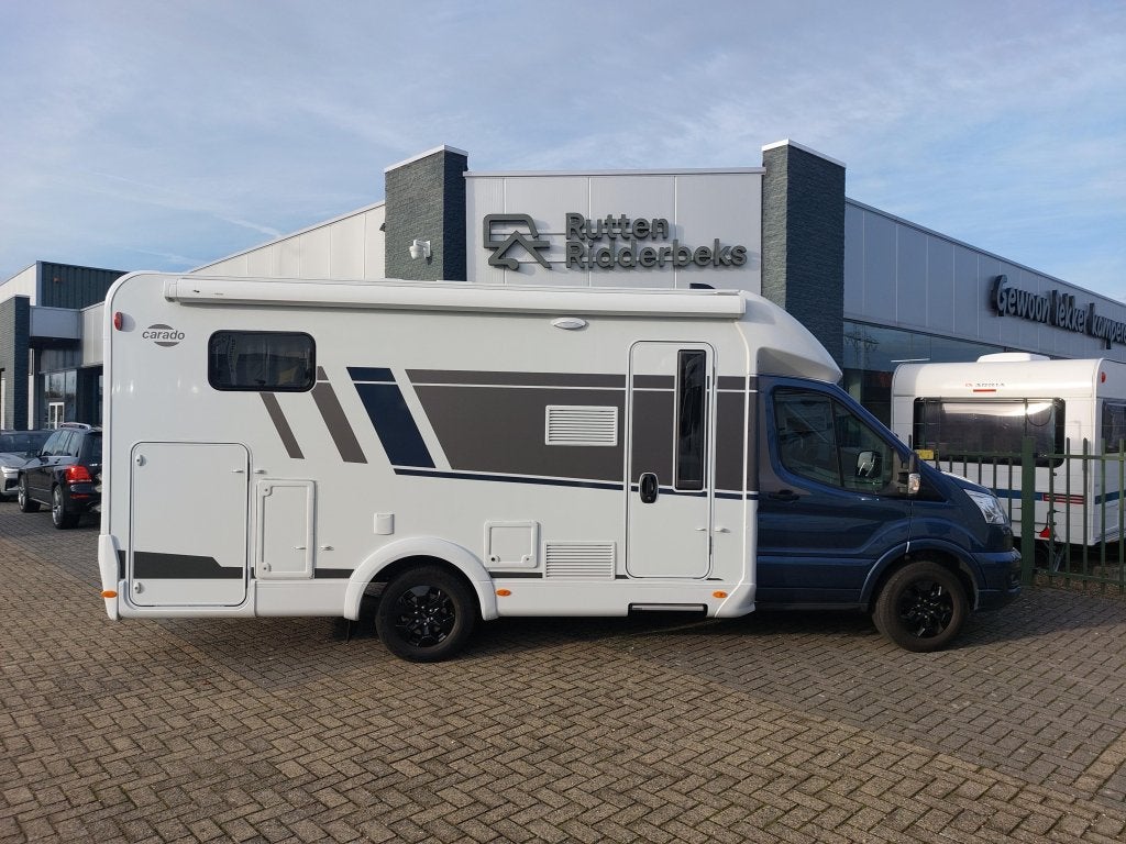 Carado T 338 ED25, Automaat, Standaard zit, Ringverwarming, Ford