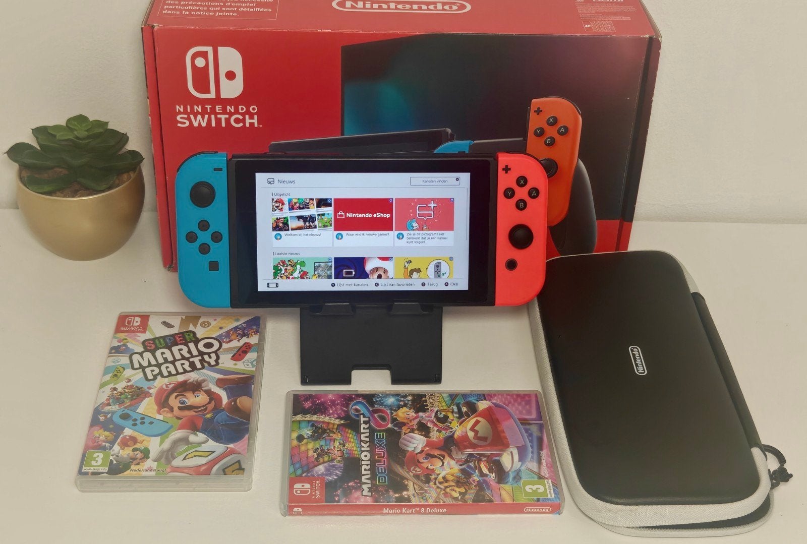 Nintendo Switch V2 met Mario Kart 8 en Mario Party, Racen en Vliegen, 5612GA, Ophalen of Verzenden, NVT