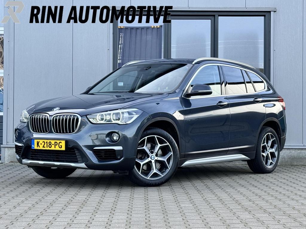 BMW X1 sDrive18i High Executive 140 pk | Trekhaak | 18 inch, Auto's, BMW, Gebruikt, Met garantie (alle), Leder en Stof, 3 cilinders