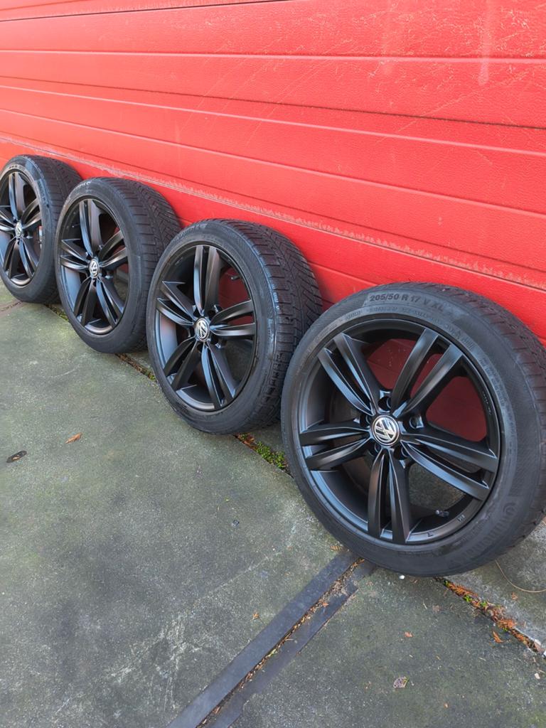 Vw velgen 17 inch banden Golf 7 r line velgen caddy gti eos, Auto-onderdelen, Ophalen, Gebruikt, Banden en Velgen, 17 inch