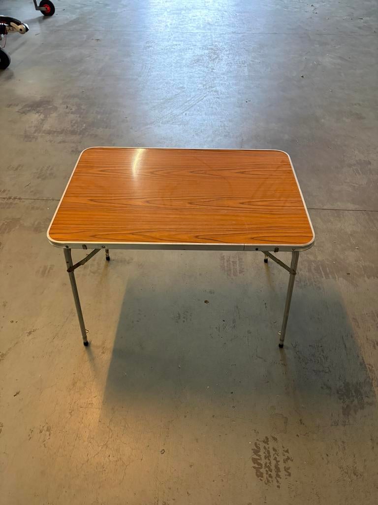Campeer tafel, Caravans en Kamperen, Caravan accessoires, Ophalen of Verzenden, Zo goed als nieuw