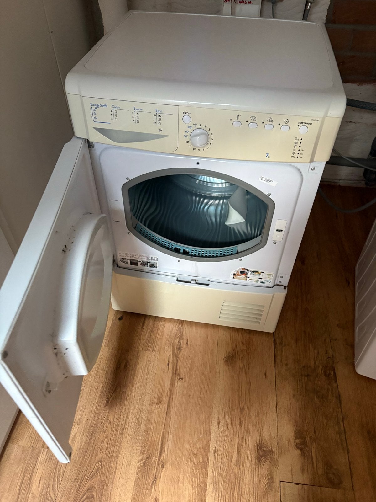 Indesit Condensdroger - 7kg inhoud, Witgoed en Apparatuur, Wasdrogers, Ophalen, 6 tot 8 kg, Gebruikt, Voorlader