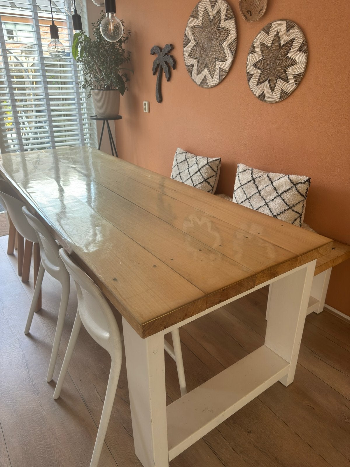 Complete eetkamer: op maat gemaakte tafel, bank en stoelen, Ophalen of Verzenden, Zo goed als nieuw, 8 stoelen of meer
