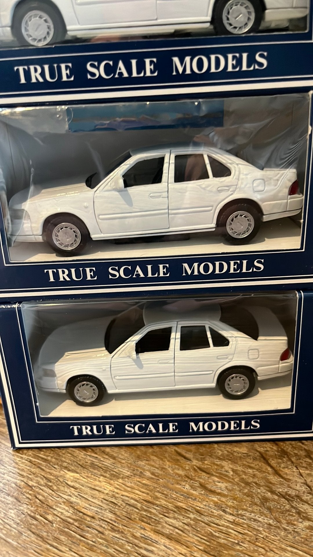 AHC Models 1/43 Nissan Maxima 12 stuks nieuw in de doosjes, Hobby en Vrije tijd, Ophalen of Verzenden, Nieuw, Auto, Overige merken