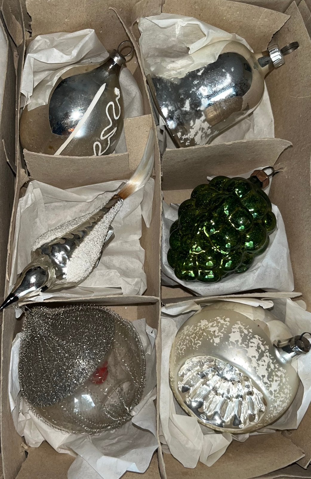Oude kerstbal ornament in doos nr 110, Diversen, Kerst, Ophalen of Verzenden, Nieuw