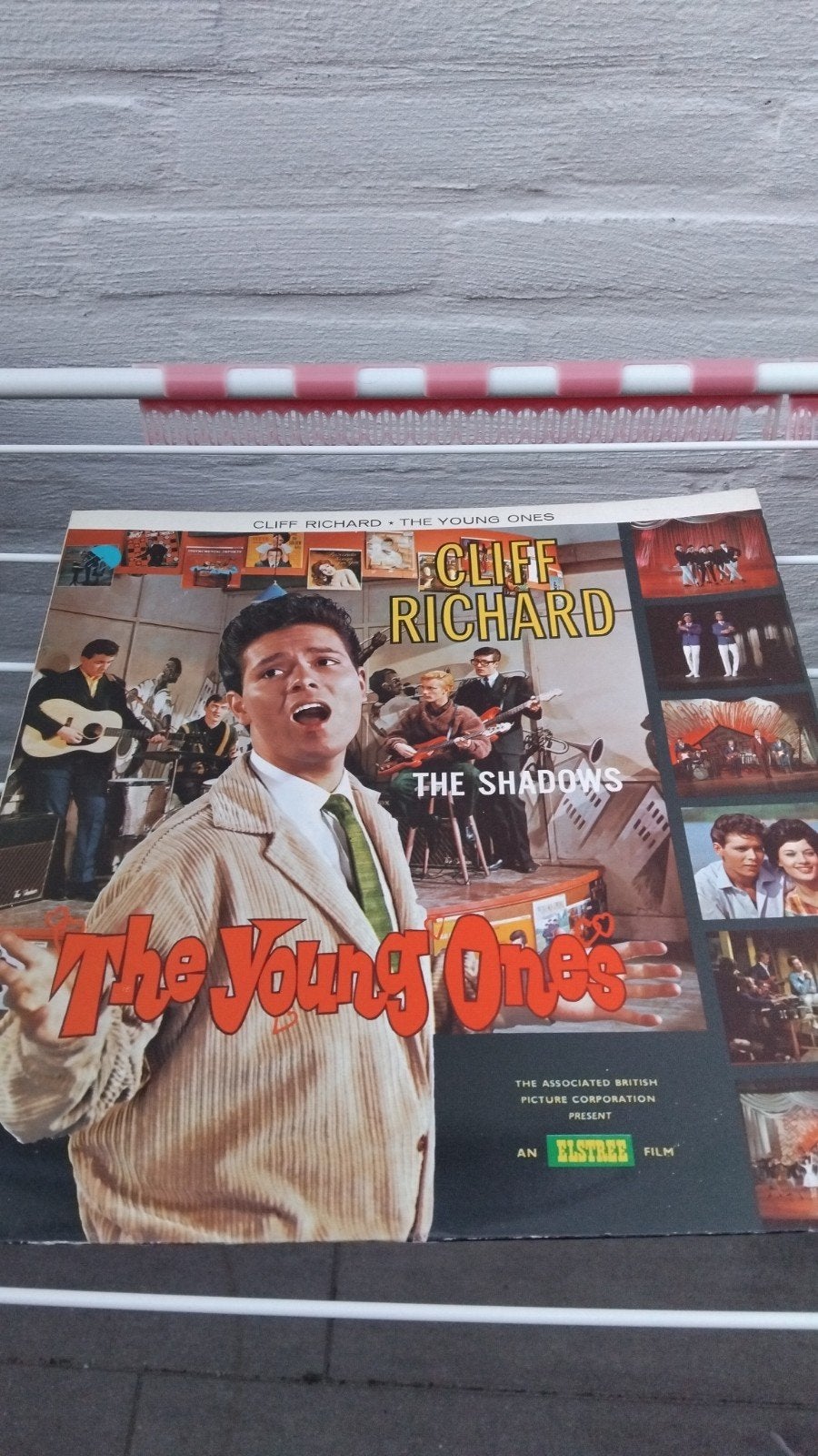 Cliff Richard - The Young Ones (LP), Alle leeftijden, Ophalen of Verzenden, Gebruikt