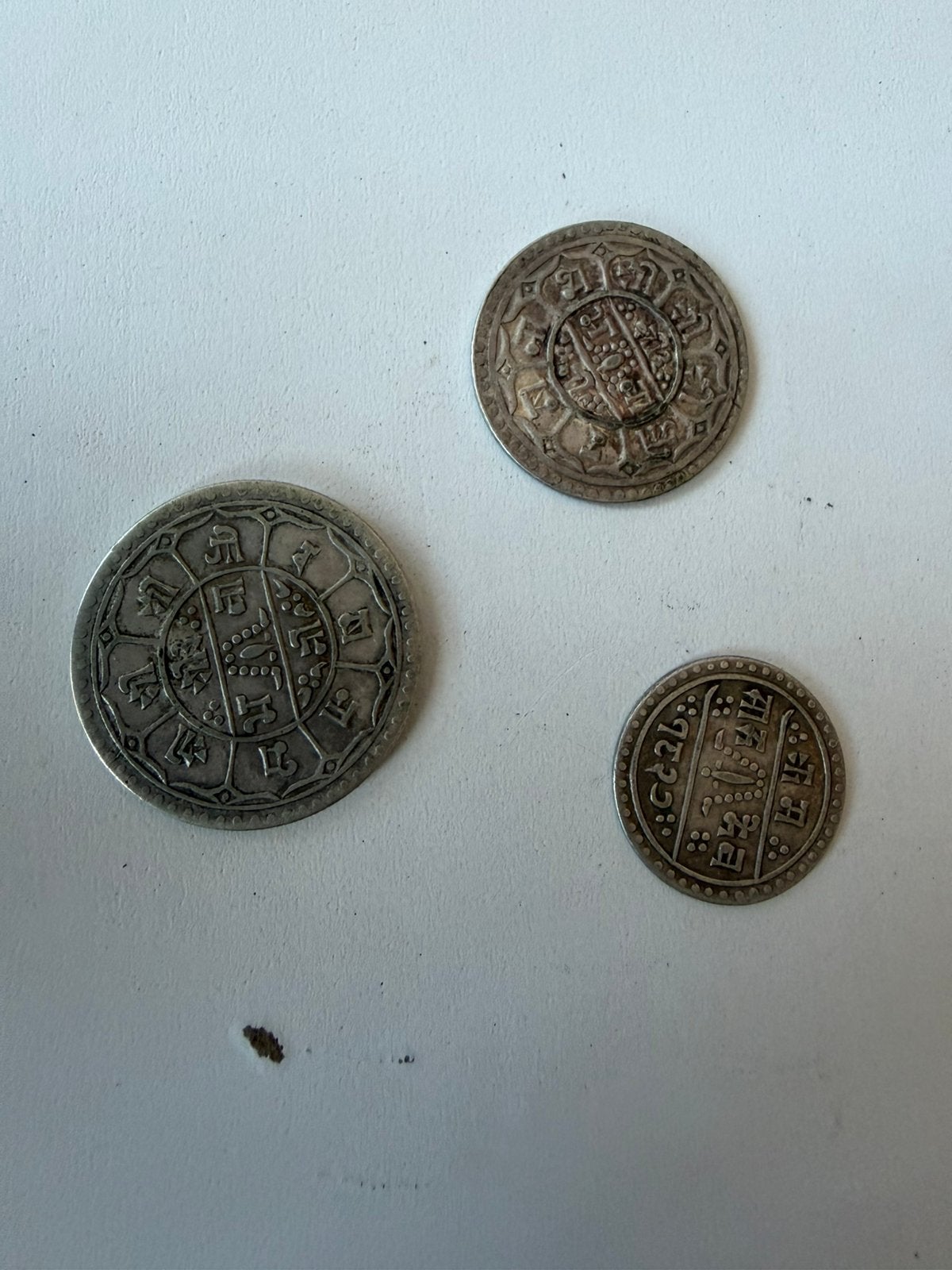 3 historische munten (mohar) uit Nepal, Ophalen of Verzenden, Buitenland, Munten