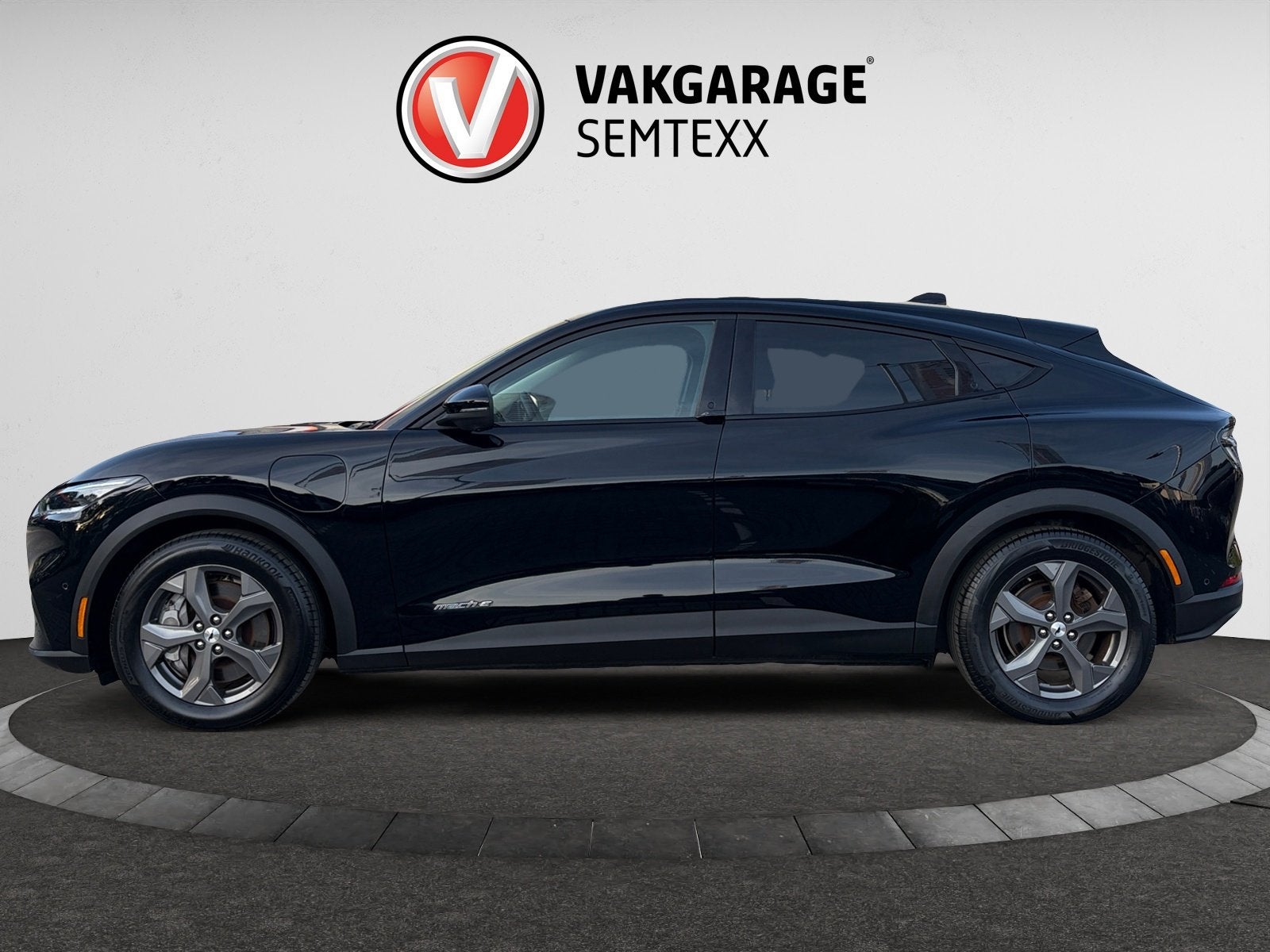 Ford Mustang Mach-E RWD 75 kWh | Org NL Auto | 1ste Eig. | L, Auto's, Automaat, Achterwielaandrijving, Gebruikt, 258 pk