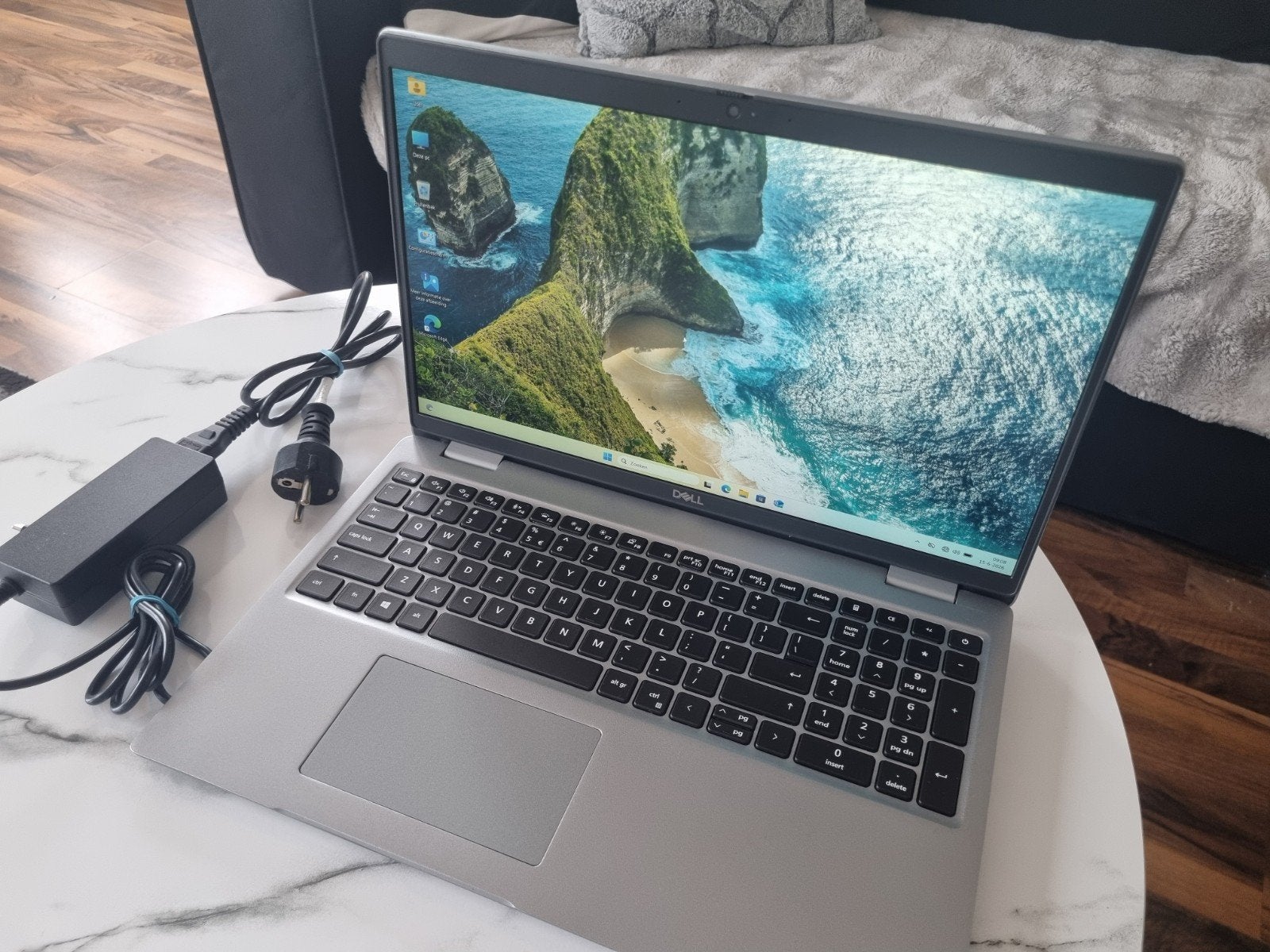 Laptop DELL, Ophalen of Verzenden, 256 GB of meer, 15 inch, 8 GB