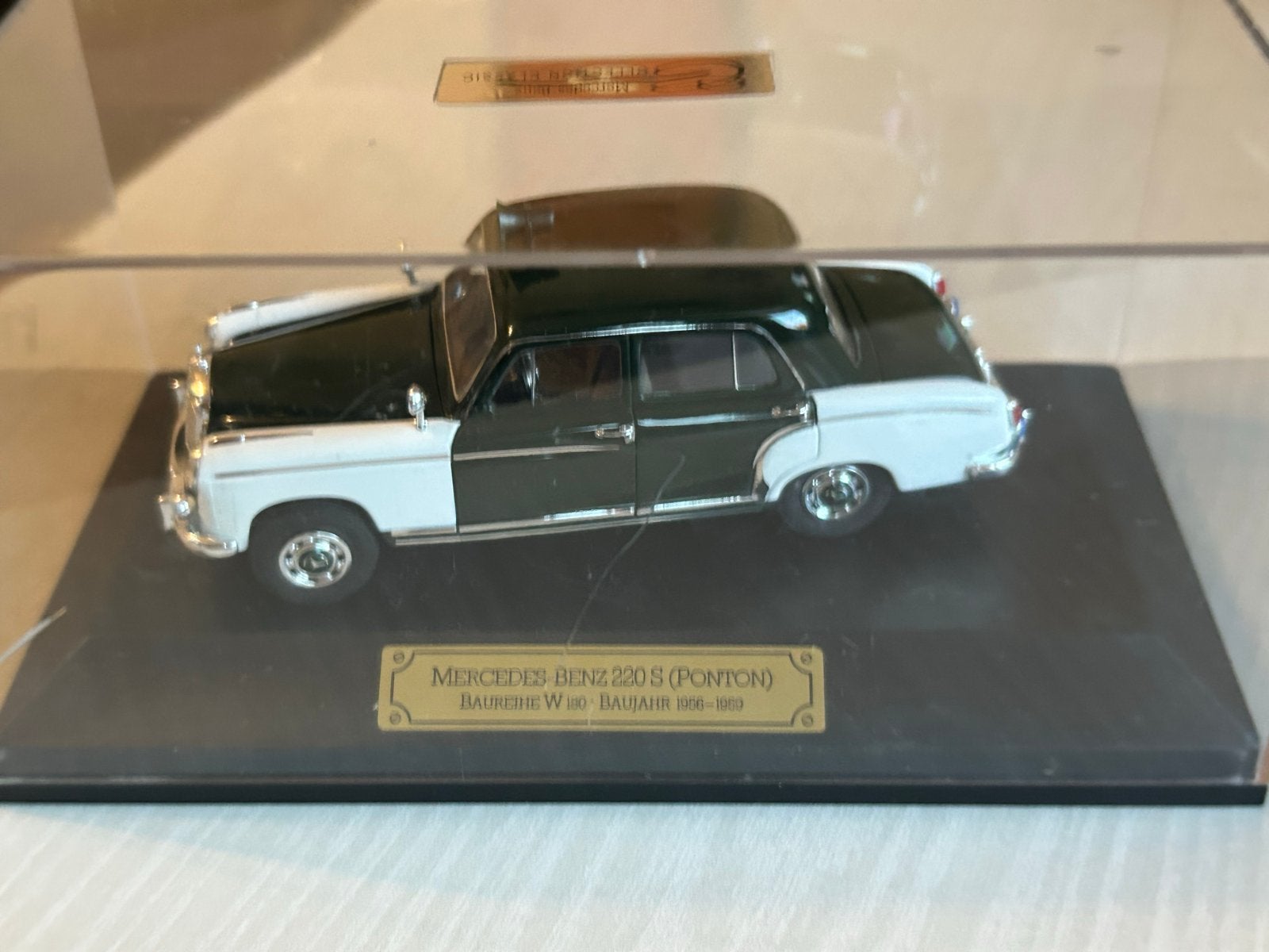Mercedes-Benz 220 S (Ponton) Politie Wagen - Modelauto, Overige merken, Auto, 1:32 tot 1:50, Ophalen of Verzenden