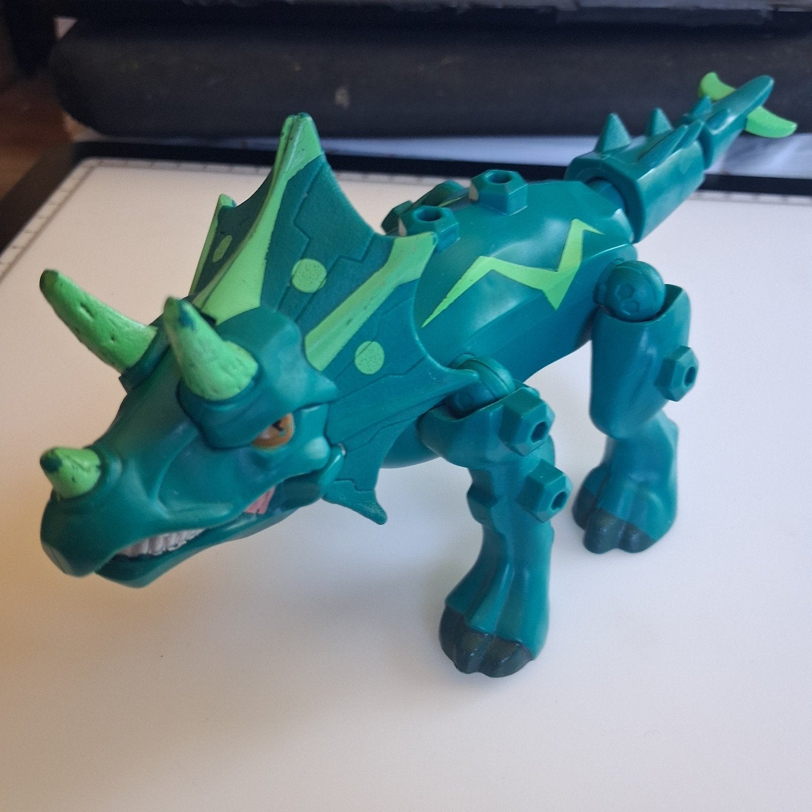 Jurassic World Hero Mashers Triceratops & Stegosaurus, Ophalen of Verzenden, Zo goed als nieuw, Reptiel of Amfibie, Beeldje of Figuurtje