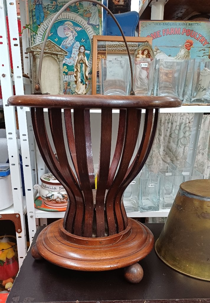 Tulpvormige teakhouten plantenbak, Ophalen, Minder dan 60 cm, Rond, Zo goed als nieuw