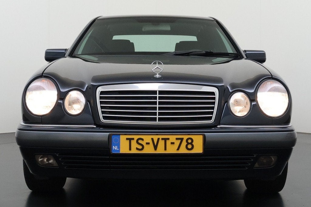 Mercedes-benz E-KLASSE 240 ELEGANCE V6 Automaat Youngtimer!!, foto 8
