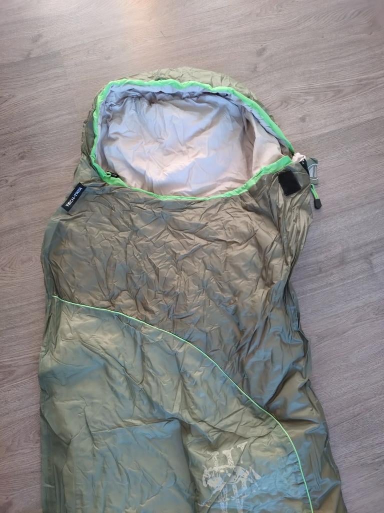 Wildebeast slaapzak, Caravans en Kamperen, Slaapzakken, Zo goed als nieuw, Ophalen