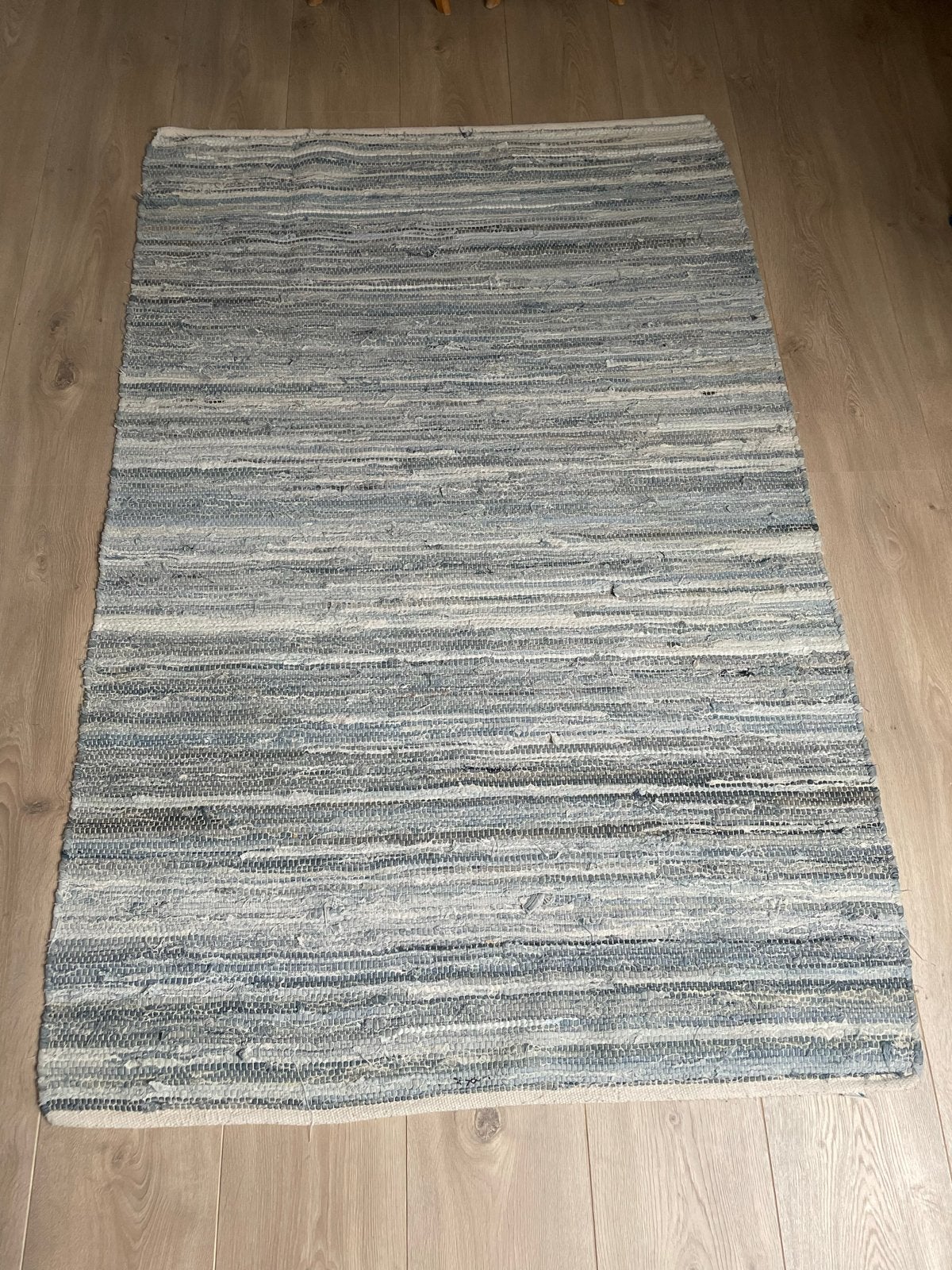Blauw/wit geweven vloerkleed van HK Living, Ophalen, Gebruikt, 100 tot 150 cm, Blauw