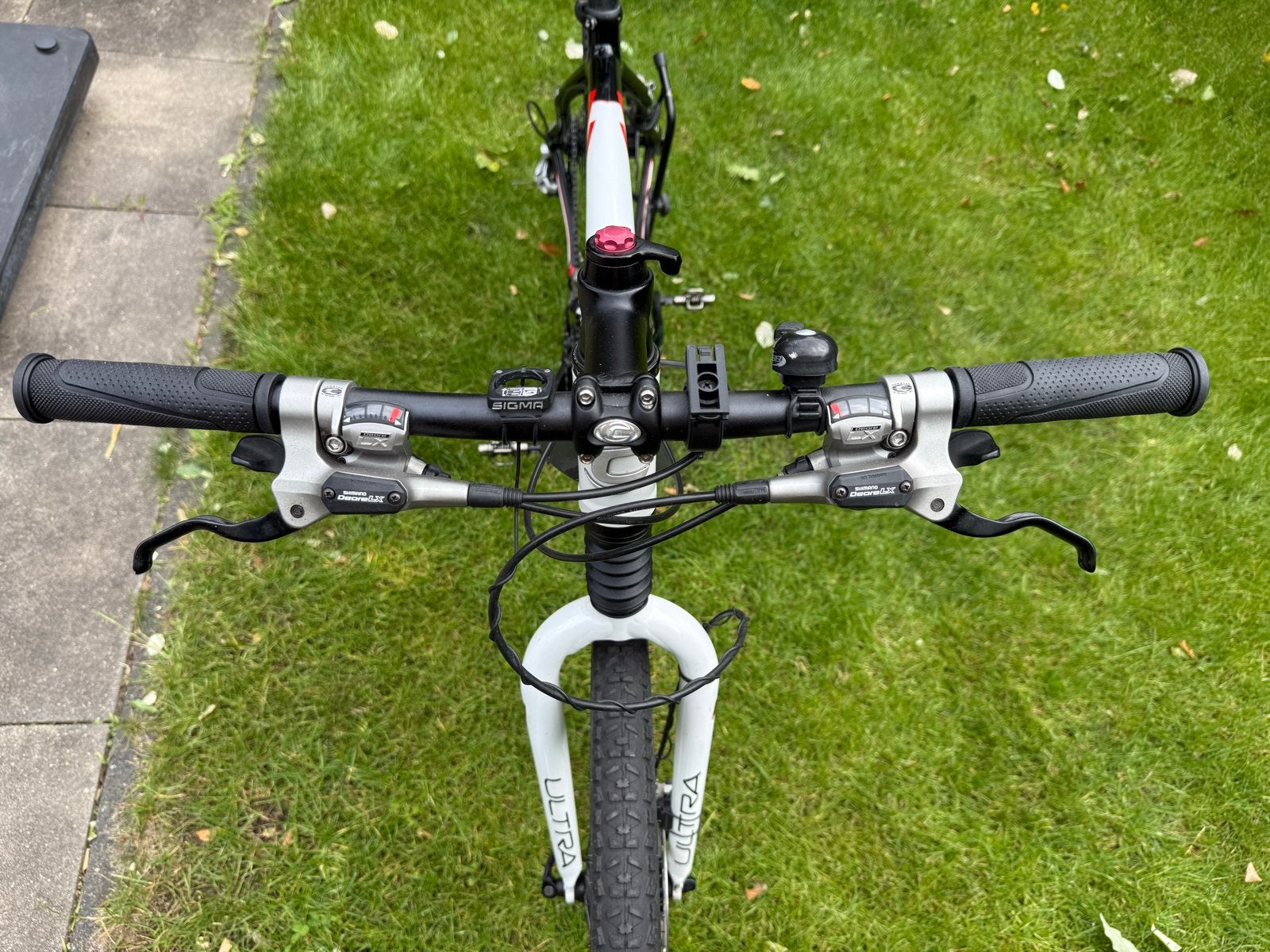 Cannondale Mountainbike met nieuwe handvatten, Fietsen en Brommers, Gebruikt, Hardtail, Heren, Schijfrem