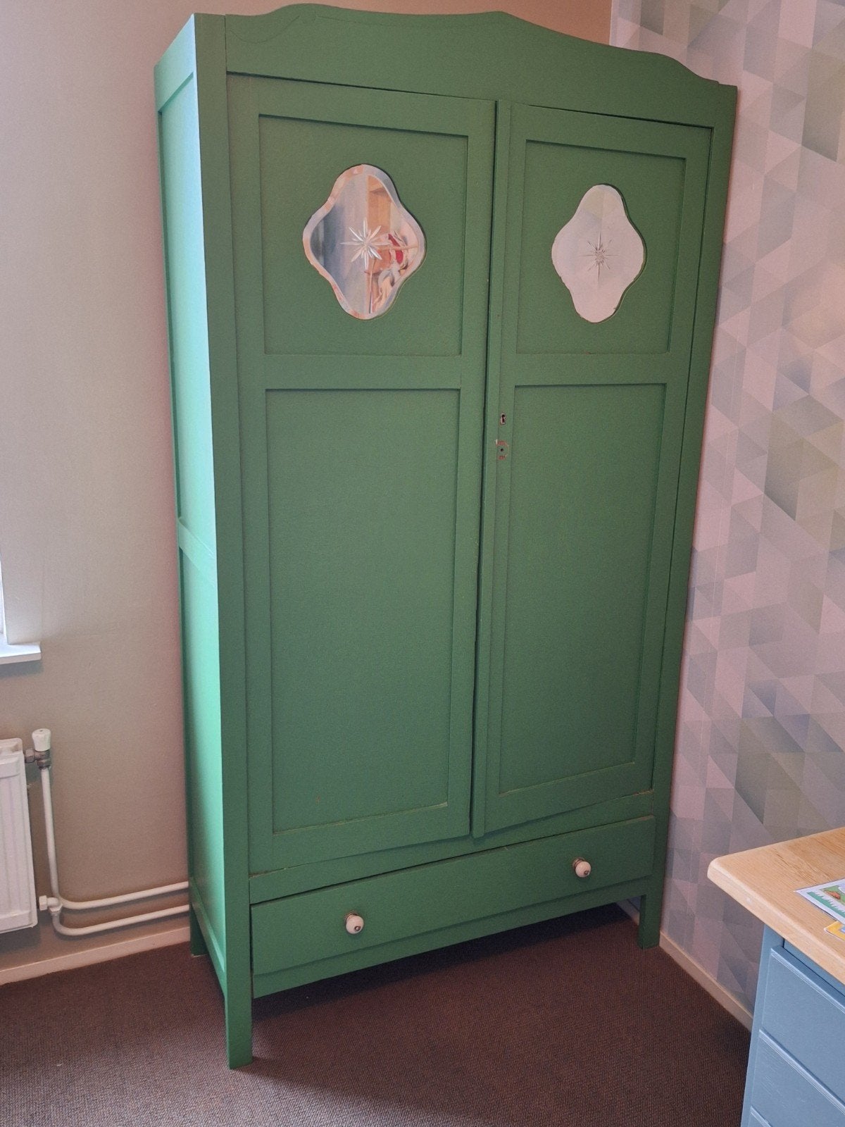 Vintage Groene Kledingkast met Lade en Legplanken, Ophalen