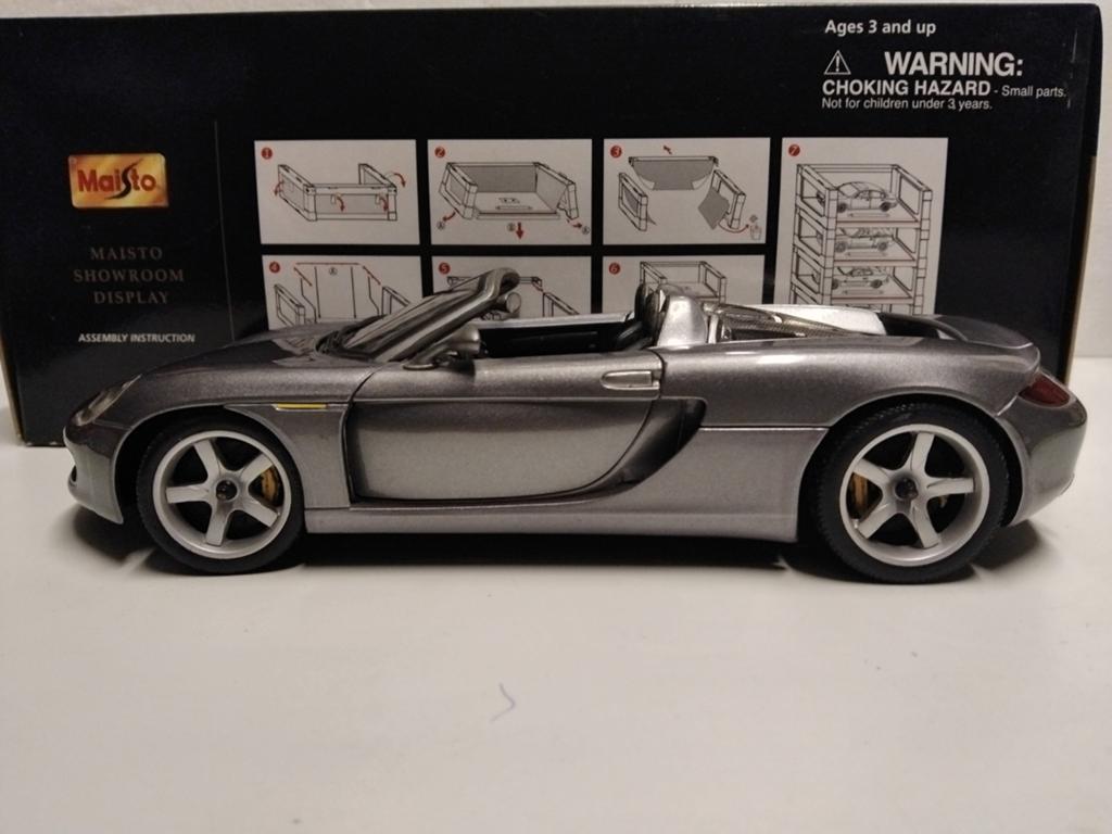 Porsche Carrera GT antraciet grijs Maisto metal 1:18 KRD, Hobby en Vrije tijd, Modelauto's | 1:18, Ophalen of Verzenden, Zo goed als nieuw