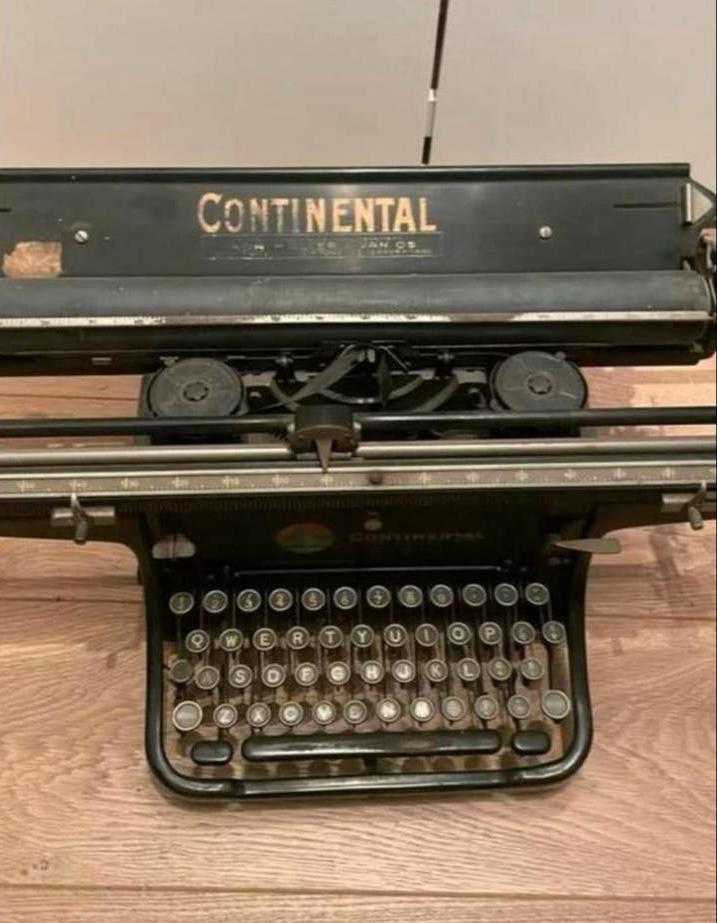 Continental typemachine, Diversen, Typemachines, Ophalen, Zo goed als nieuw
