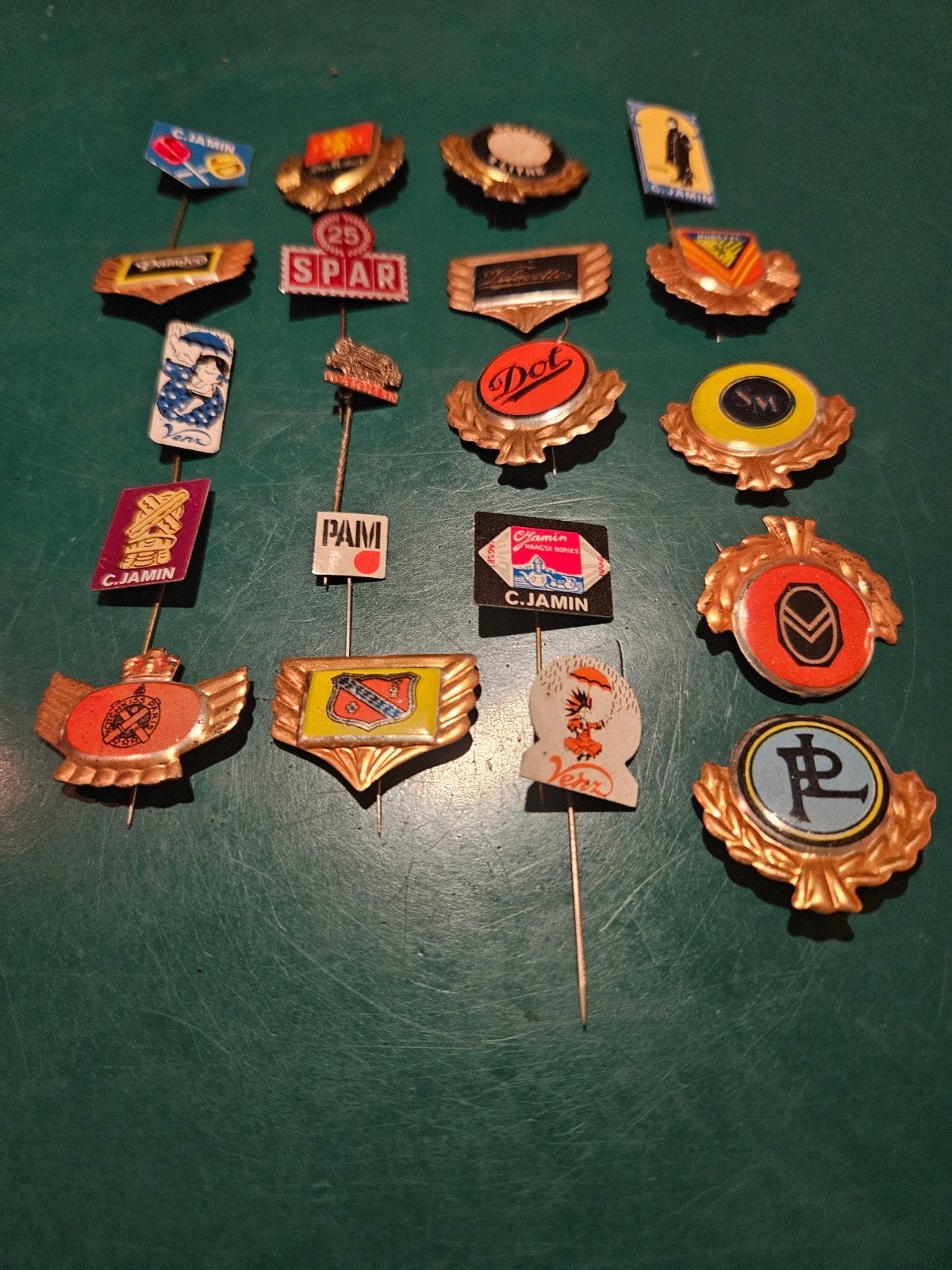 SPELDJES, Verzamelen, Verzenden, Gebruikt, Merk, Speldje of Pin