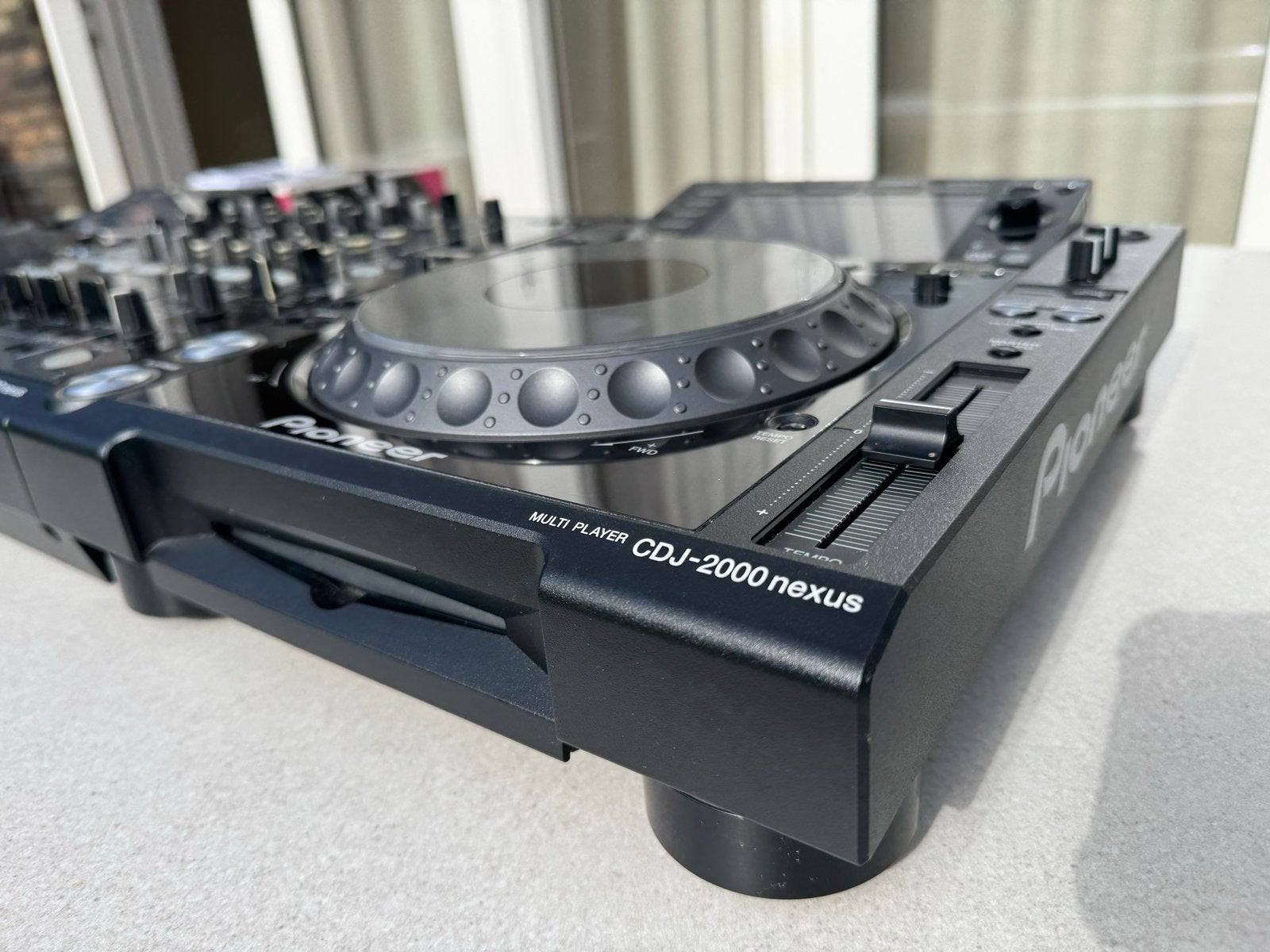 Foto 8 van Pioneer DJ-set: 2x CDJ-2000NXS & DJM-900NXS