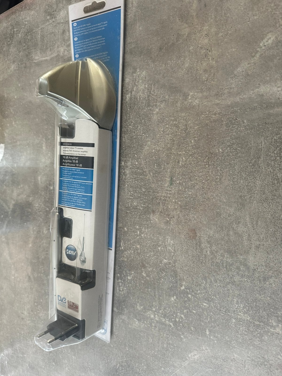 Te koop Hierbij een TV antenne voor de Campers of auto, Ophalen of Verzenden, Zo goed als nieuw