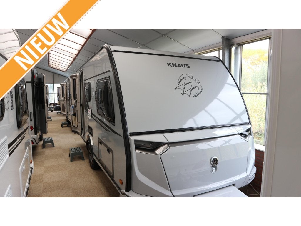 Knaus Sudwind Black Selection 460 EU prijs incl div opties, Caravans en Kamperen, Standaardzit, Bedrijf, 4 tot 5 meter, Knaus