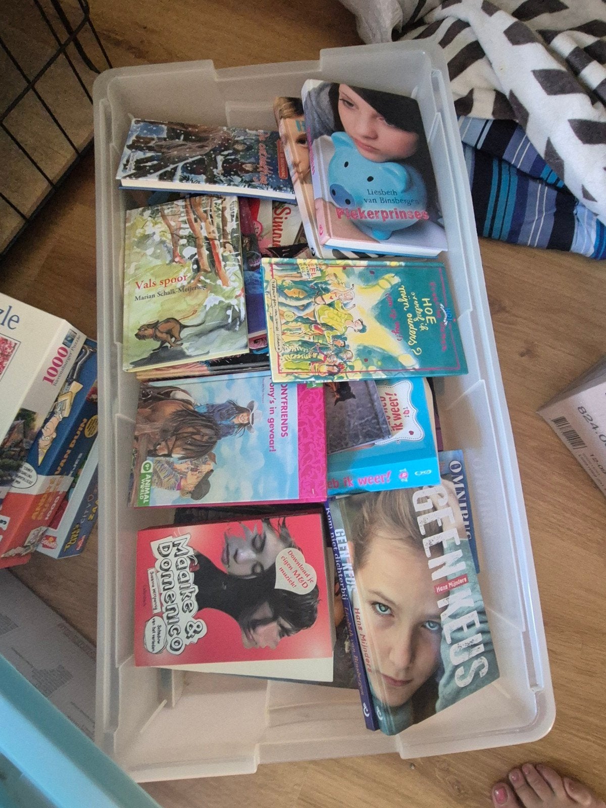 bedbox met kinderboeken, Ophalen of Verzenden, Zo goed als nieuw