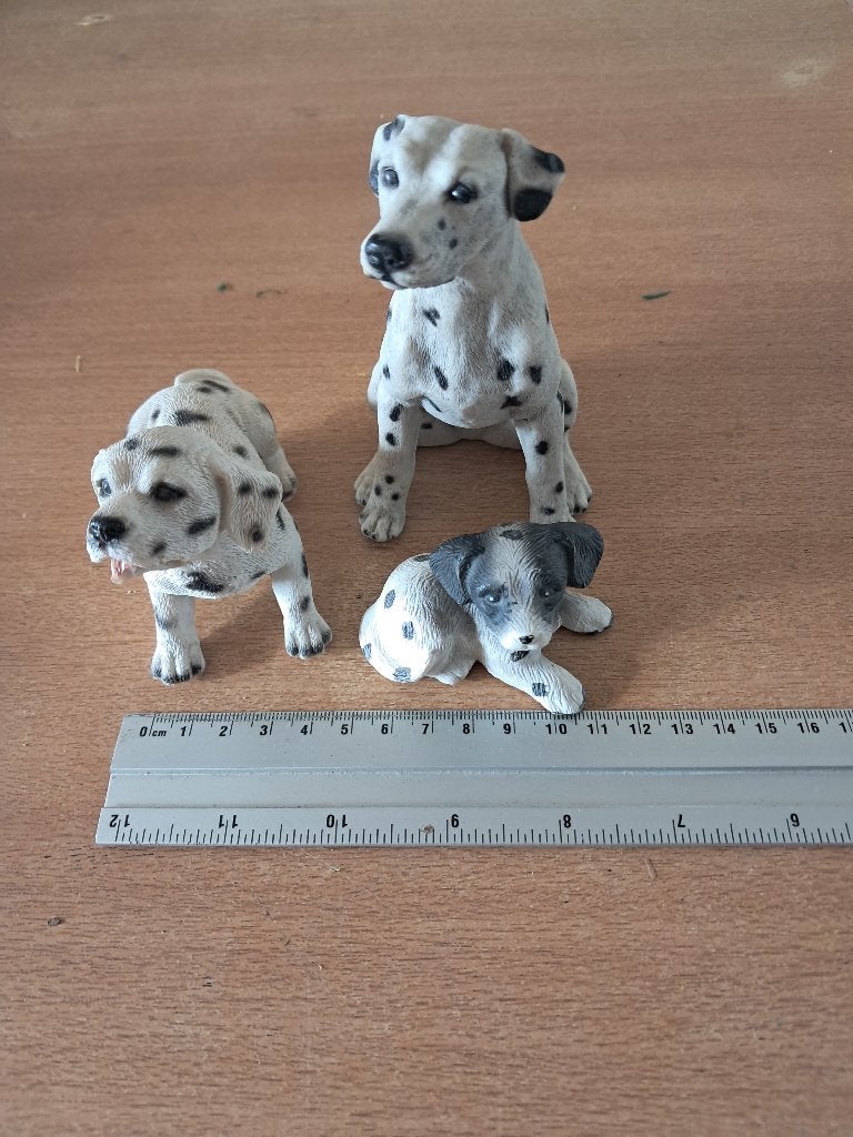 honden beelden 3 leuke kleine dalmatiers, Verzamelen, Ophalen of Verzenden, Zo goed als nieuw, Dier