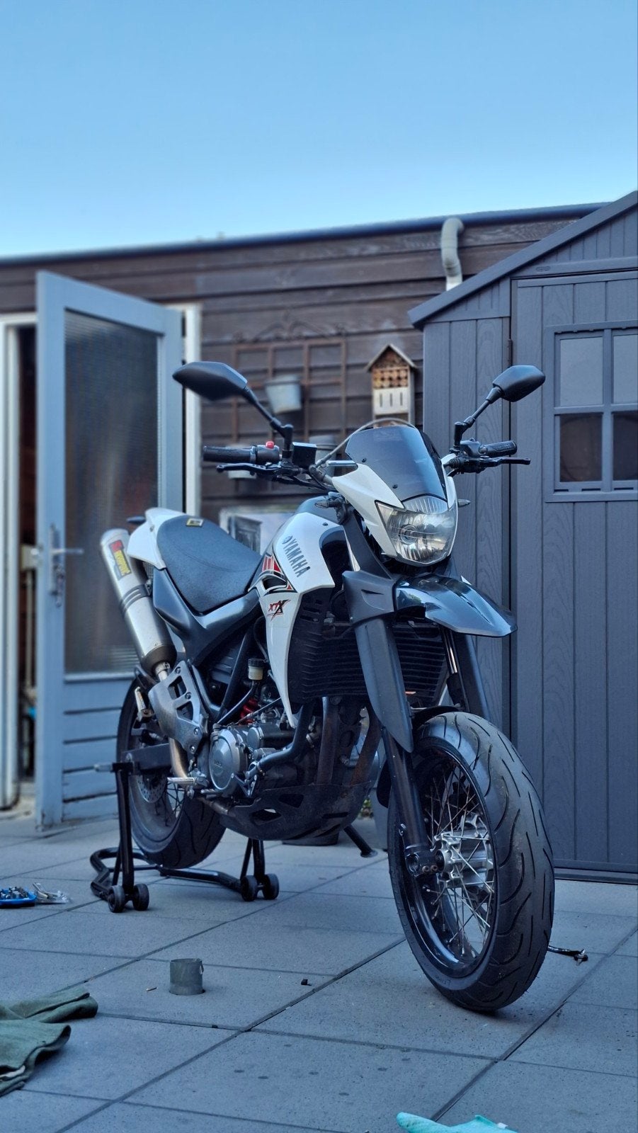Yamaha XT660X Supermoto - Akrapovic uitlaat, Motoren, Sportuitlaat, Gebruikt, Particulier, Meer dan 35 kW