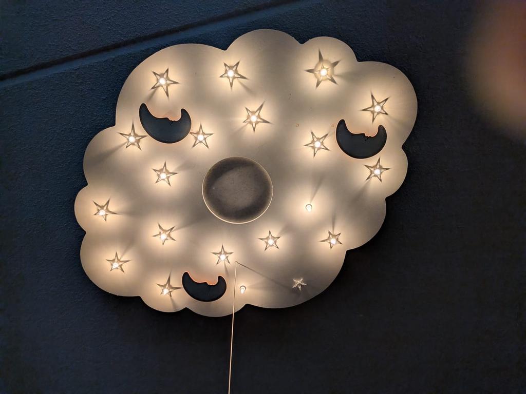 Leuke kinderlamp wolk met sterren en maan, Ophalen of Verzenden, Zo goed als nieuw