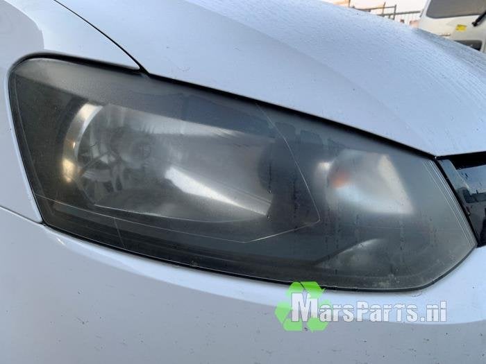 Koplamp rechts van een Volkswagen Polo, Gebruikt, -, Volkswagen, -