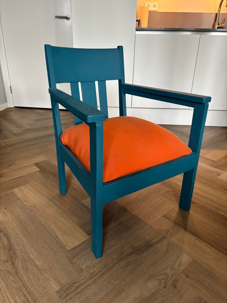 Leuke houten stoel, Huis en Inrichting, Stoelen, Ophalen, Blauw, Vintage, Zo goed als nieuw